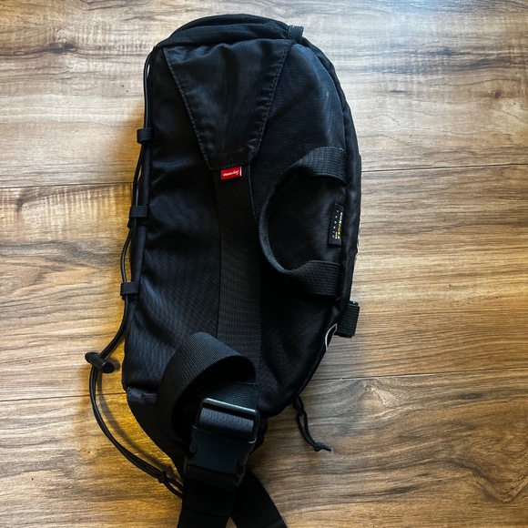 Black Supreme Waist Bag (FW19) - Picture 3 of 5